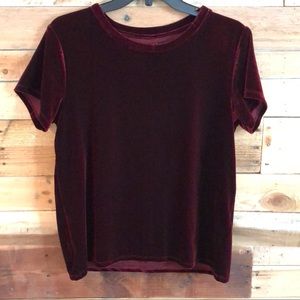 Abercrombie & Fitch Burgundy Velvet Tee
